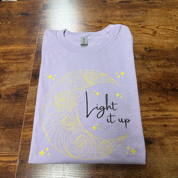 Light it Up Crescent City T-Shirt - Picture 1 of 1